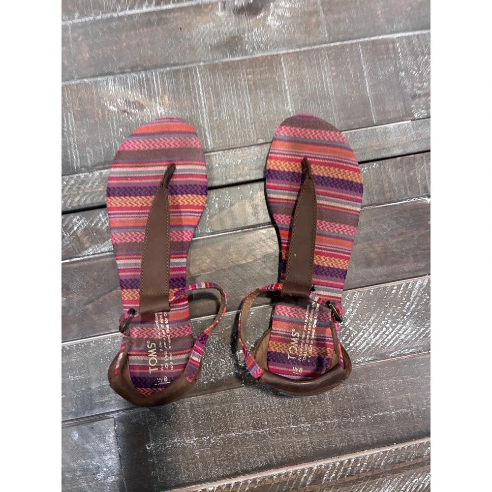 TOMS Women's Ankle Strap Sandals Size 8 Multi Color Fabric Casual‎ Shoes - Picture 2 of 6
